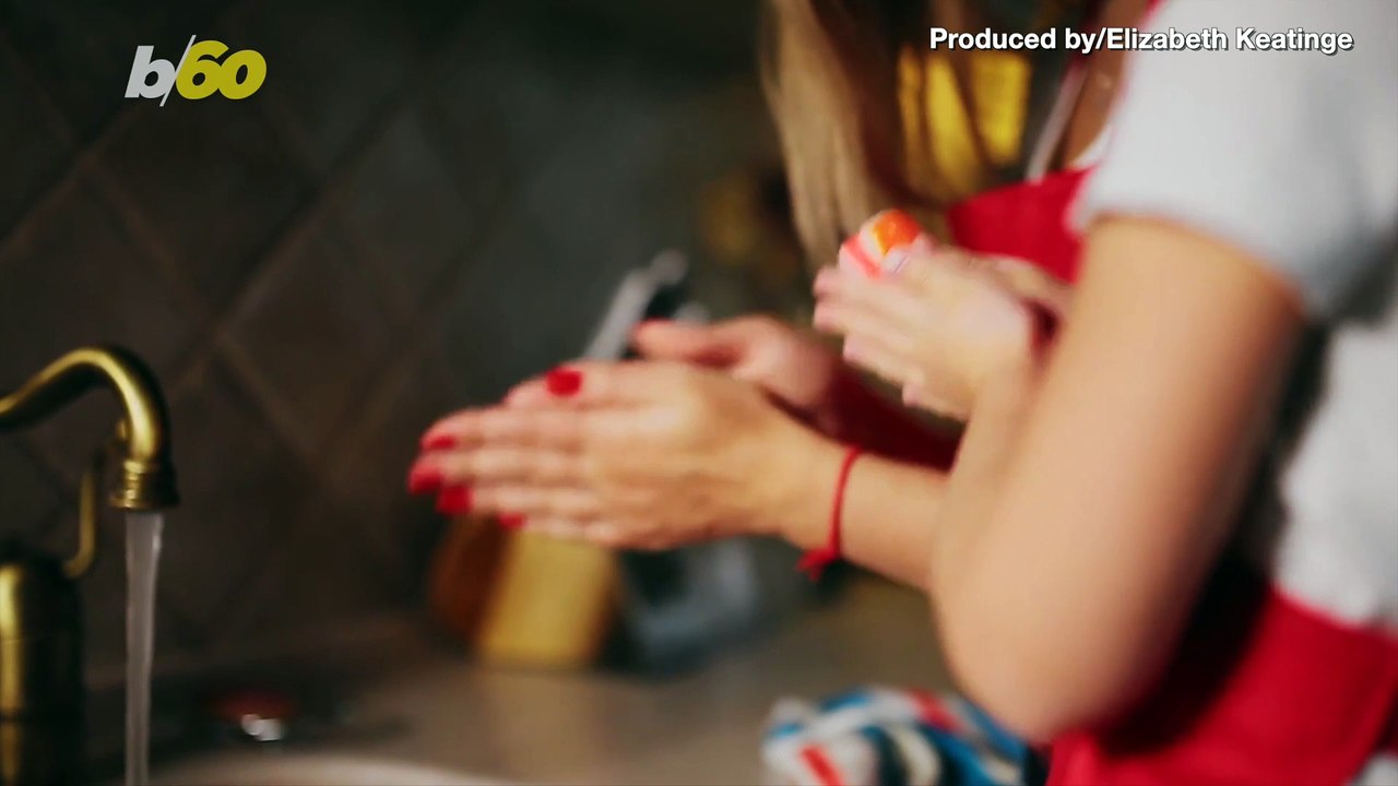 How To Actually Get Germs Off Your Hands