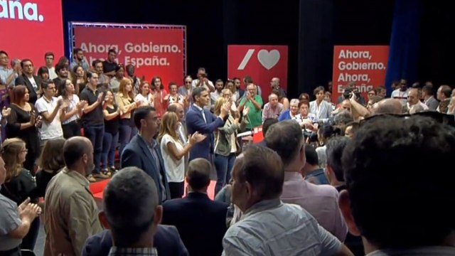 Sánchez en un acto del PSOE en Zaragoza