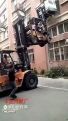 Livraison de machine à laver un peu risquée