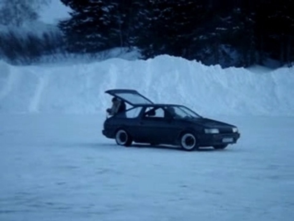 AE86 on ice