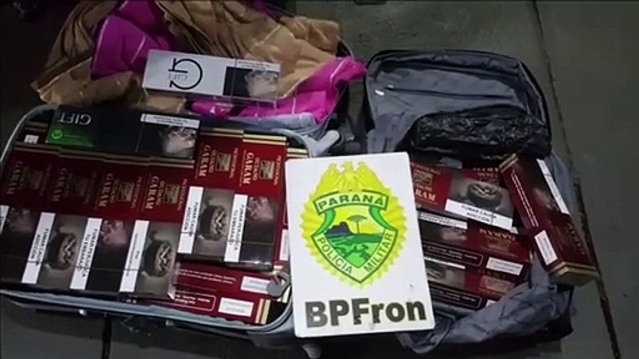 BPFron apreende cigarros que eram transportados em dois ônibus na BR-277, em Cascavel
