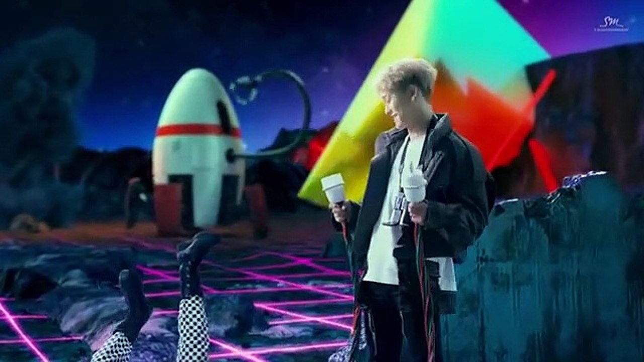 EXO 엑소 'Power' MV