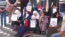 Ailelerin HDP binasının önündeki evlat nöbeti 30'uncu gününde