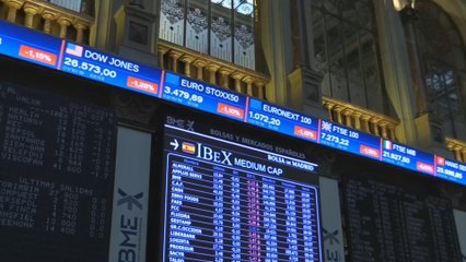 La bolsa española aumenta los descensos de la apertura hasta el 1 % y se deja los 9.100