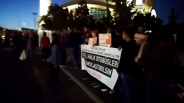 Ölümlü otobüs kazasına protesto: Otobüsler kamulaştırılsın!