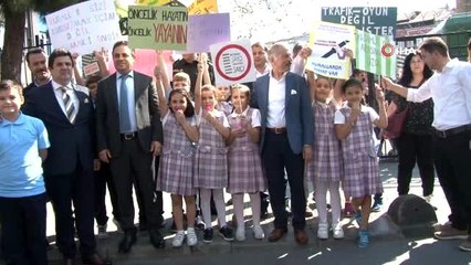 - Bayrampaşa'da "Yaya Güvenliği Nöbeti" tutuldu