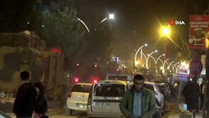 Yüksekova'dan Irak sınırına askeri sevkiyat