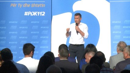 Kadri Veseli takohet me banorë të Gjakovës-Kronikë zgjedhore