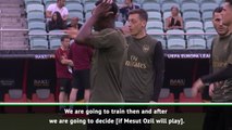 Emery refuses to rule out Ozil loan move