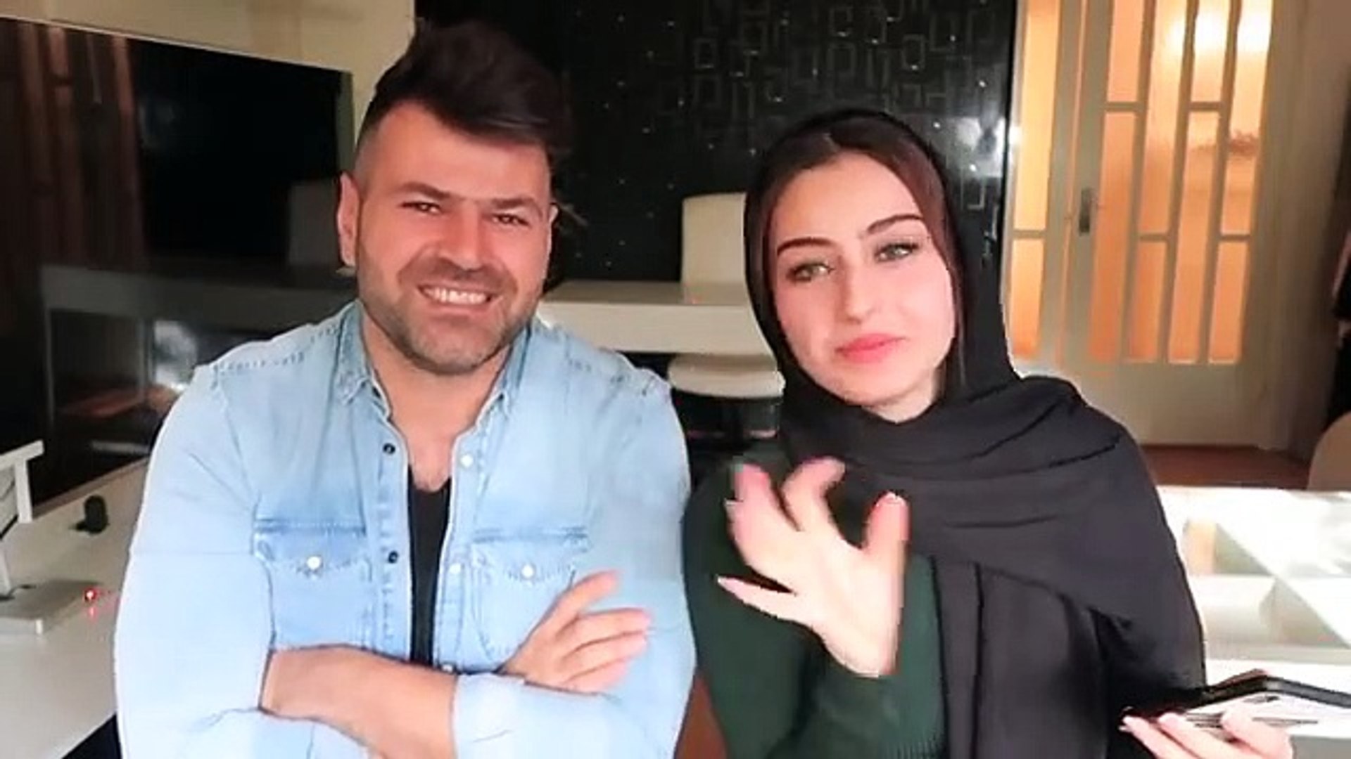 قرأت رسائل زوجي على Instagram في حالة صدمة من Simand وشاهدت فيديو Dailymotion