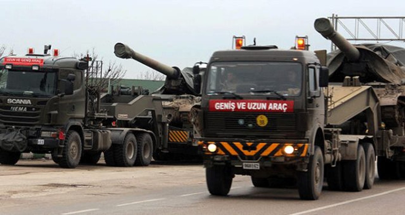 Suriye sınırındaki Şanlıurfa'nın Akçakale ikçesine obüs sevkiyatı yapıldı