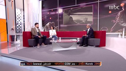 الفنان العراقي محمد السالم يغني على الهواء في صدى الملاعب