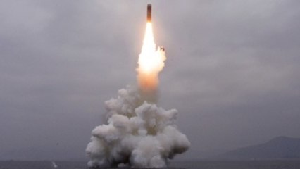 Corea del Norte confirma el lanzamiento de un nuevo misil desde un submarino