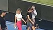 La présentatrice Diletta Leotta a répondu intelligement et avec le sourire aux remarques sexistes des spectateurs lors d'un match au stade de San Paolo