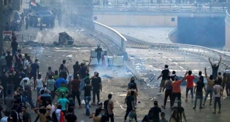 Son dakika: Irak'ta 11 kişinin hayatını kaybettiği gösteriler nedeniyle sokağa çıkma yasağı ilan edildi