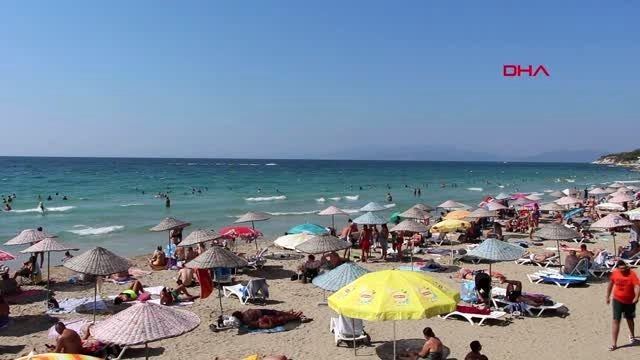 Aydın kuşadası plajları sonbaharda da dolu