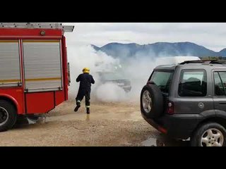 Liqeni i Thatë, digjet makina pranë Kopshtit Zoologjik