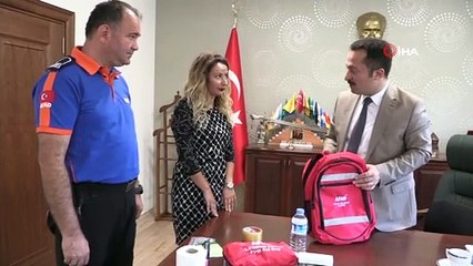 Tüm okullara 'afet çantası' dağıtıldı