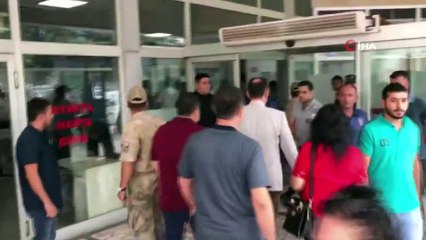 Operasyona giden askeri araç uçuruma yuvarlandı: 7 asker yaralı