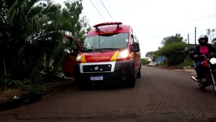 Menina de três anos é atingida por portão no Bairro Interlagos