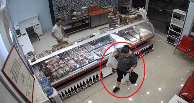 Manavgat'ta bir kadın tüm kasapları, "Ben öğretmenim" diyerek dolandırıp sırra kadem bastı