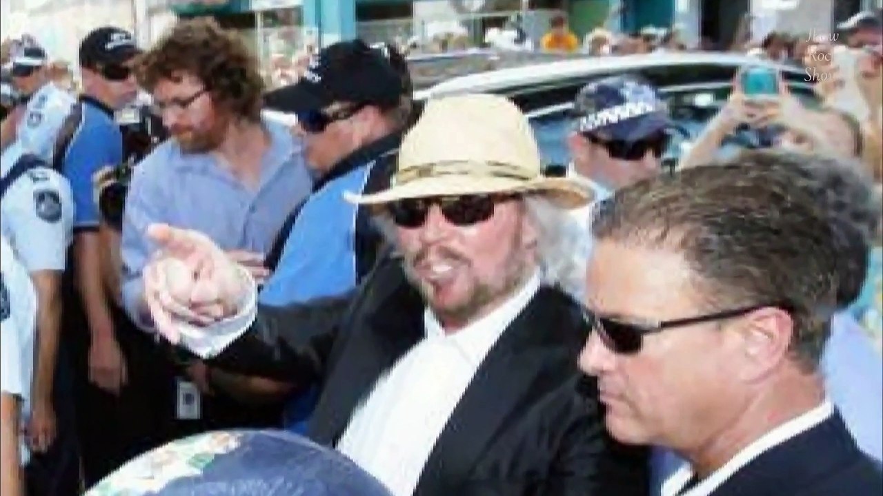 Barry Gibb Remember Moments 2015