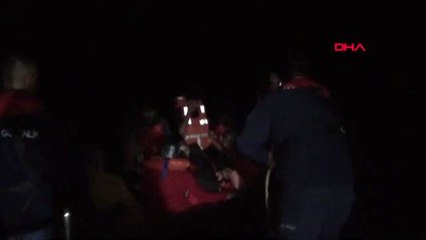 İzmir çeşme ve seferihisar'da kaçak 105 göçmen yakalandı