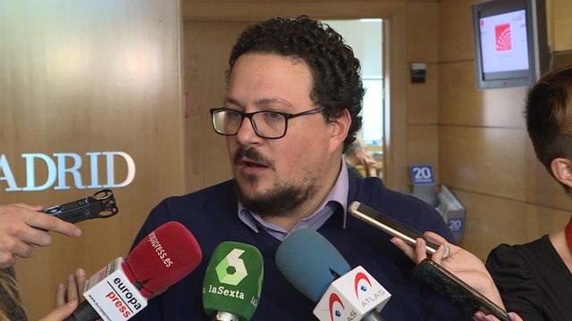 Podemos critica las posiciones retrógradas de las derechas