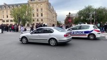 Paris Emniyet Müdürlüğünde bıçaklı saldırı: 4 ölü