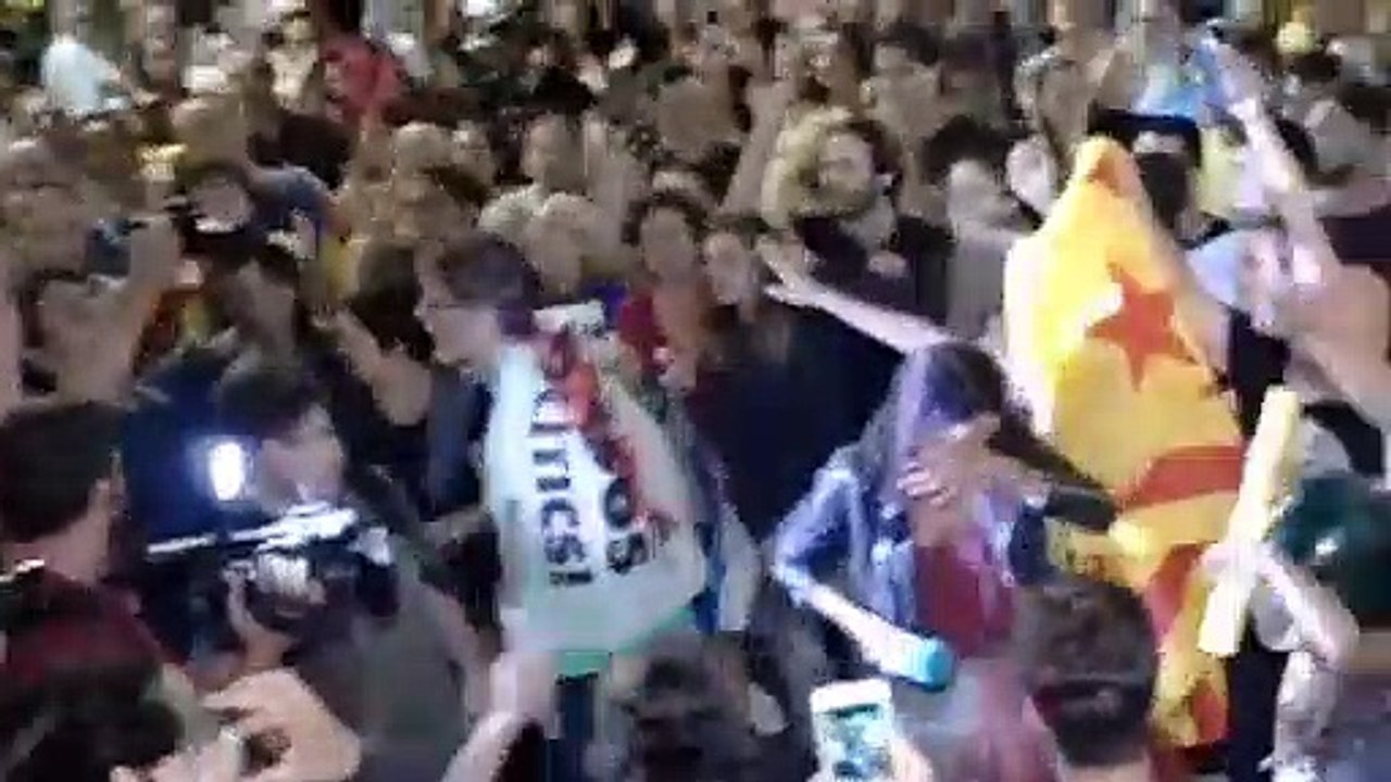 Pedro Sánchez asegura en NIUS que la agresión a periodistas en Cataluña es fruto del proyecto reaccionario independentista