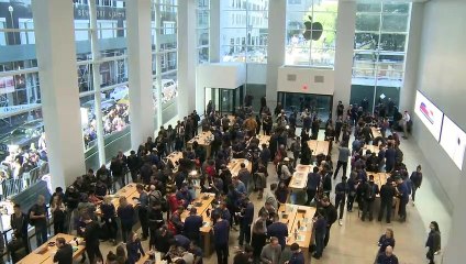 Russo processa Apple por ‘ter virado gay’