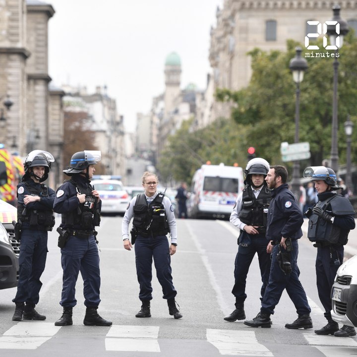 Attaque au couteau à la préfecture de Paris: Qu...