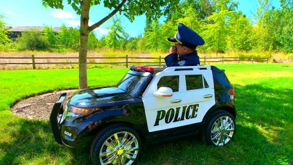 PRETEND PLAY POLICE & SUPERHERO SPIDERMAN with Elias