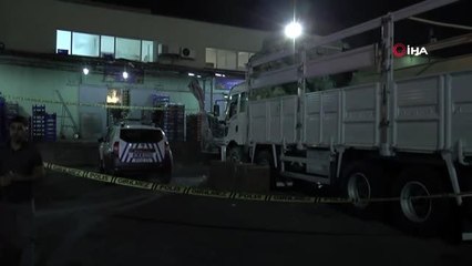 Ataşehir meyve sebze halinde silah sesleri