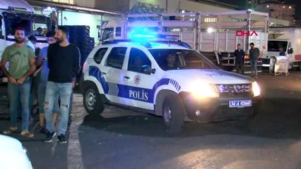 Meyve sebze halinde silah sesleri 2 yaralı