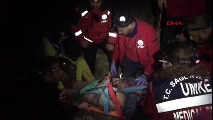 Niğde demirkazık'tan düşen amerikalı dağcı yaralandı