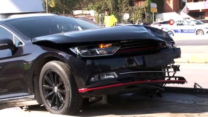 Otomobilin metrelerce sürüklediği motosikletli genç hayatını kaybetti