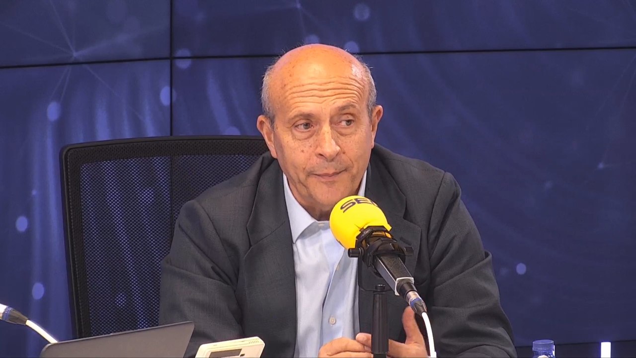 Wert confiesa que les falto "sinceridad" sobre la situación económica