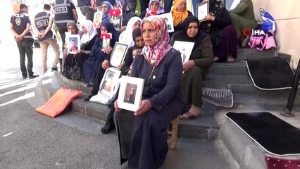 Kızını teröristlerin elinden kurtarmak için 1 buçuk yaşındaki çocuğu ile eyleme katıldı