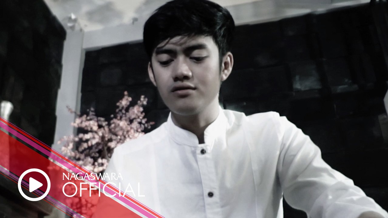 Denias - Hijrah Hati (Official Music Video NAGASWARA) #religi