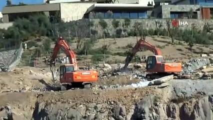 Bodrum'da yıkımlar devam ediyor