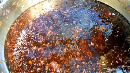 Vargit çiçeklerinden reçel yaptı, siparişlere yetişemiyor