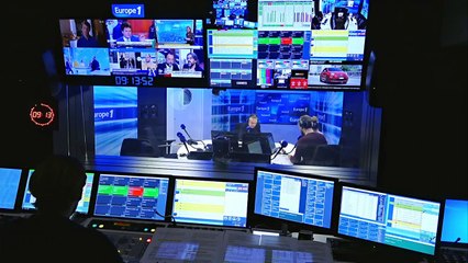 Zemmour écarté de RTL, Voici ouvre sa scène, La Croix sort un supplément week-end et la polémique "Télématin" n'en finit plus
