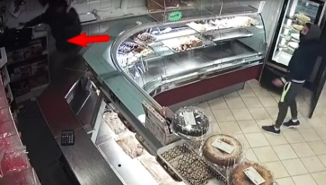 Roma - Tre furti in quattro mesi nella stessa pasticceria: presi due fratelli (04.10.19)