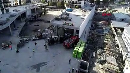 Bağcılar'da vinç kamyonu devrildi; 1 kişi ağır yaralandı