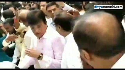 प्रकाश मेहतांच्या कार्यकर्त्यांनी केली पराग शाहांच्या गाडीची तोडफोड