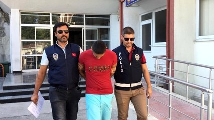 "Ev hapsinden neden kaçtınız" diyen gazetecilere tepki gösterdi: "Anana sor"