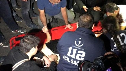 Otomobilin çarptığı üniversite öğrencilerinden emine kurtarılamadı