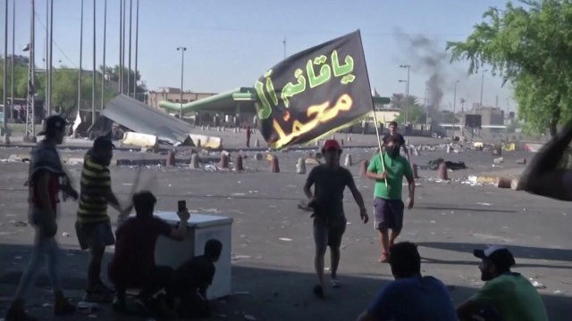 이라크 반정부 시위 사망자 40여 명으로 늘어 / YTN