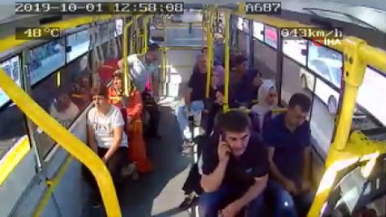 Avcılar'da 5 kişinin yaralandığı kaza anı otobüs kamerasında